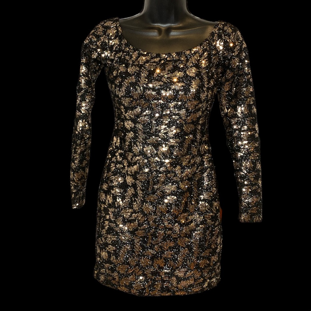 Black and Gold sequin long sleeve mini dress. Brand: Motel (bought off revolve)